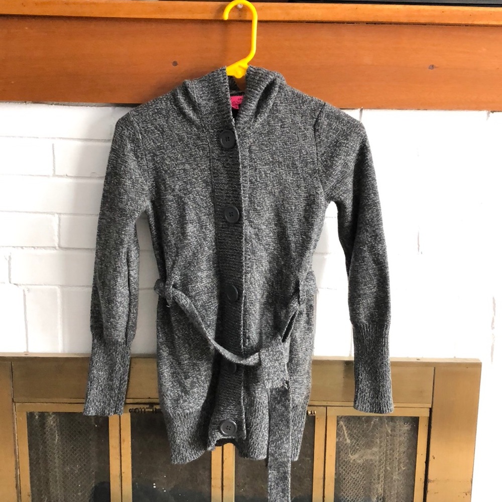 Girls L(12/14) cardigan.